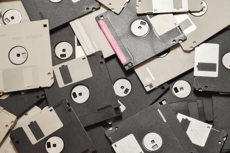 Spinning Backwards: The Hackers and Weirdos Keeping the Floppy Disk Alive as an Act of Digital Defiance