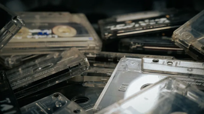 Live and Unlicensed: Inside the Shadow Economy of Bootleg Concert Tape Trading